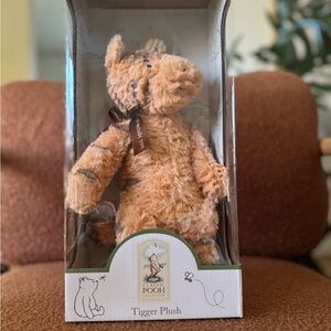 Disney Classic Pooh Tigger Plush - Orange and Brown